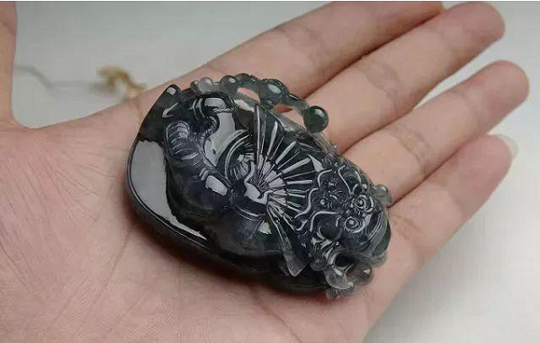 烏雞翡翠是什麼